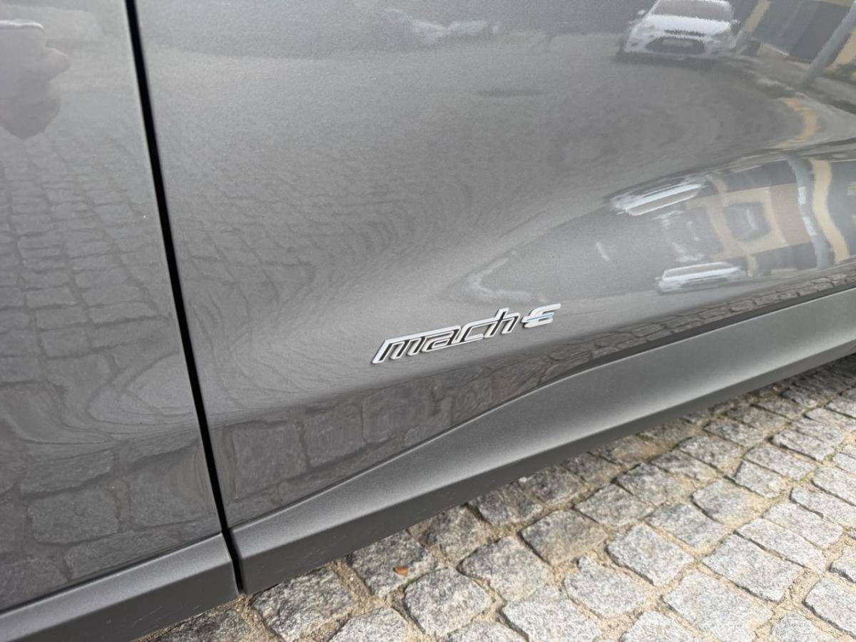 ford-mustang-mach-e-2023-eletrico-0cc