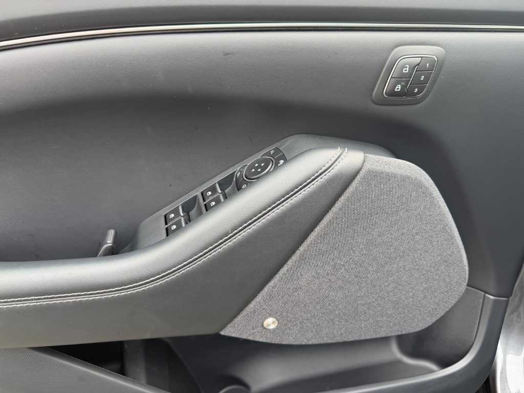 ford-mustang-mach-e-2023-eletrico-0cc