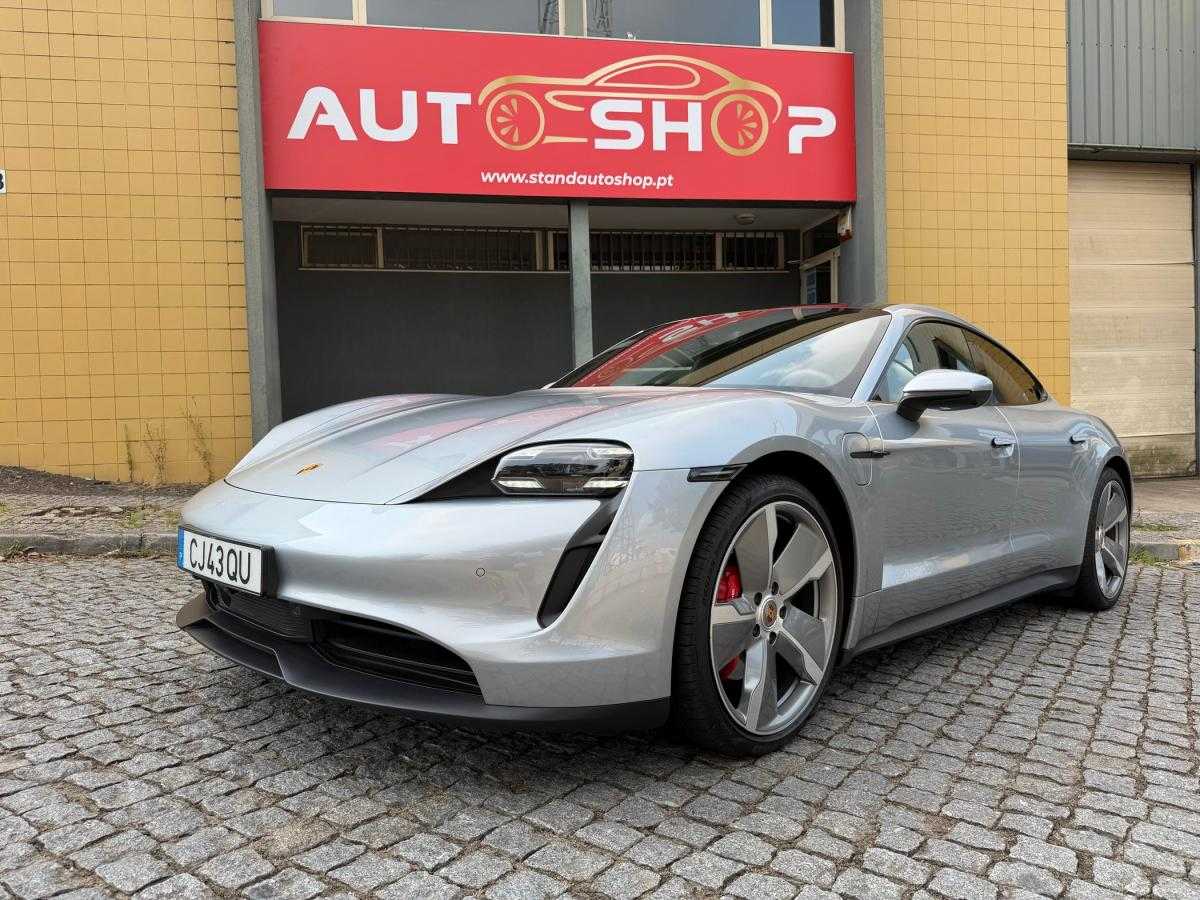 porsche-taycan-2021-eletrico-500cc