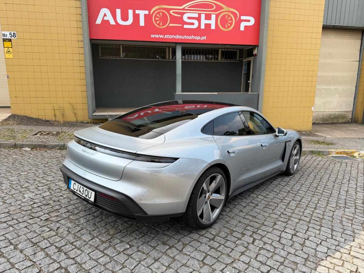 porsche-taycan-2021-eletrico-500cc