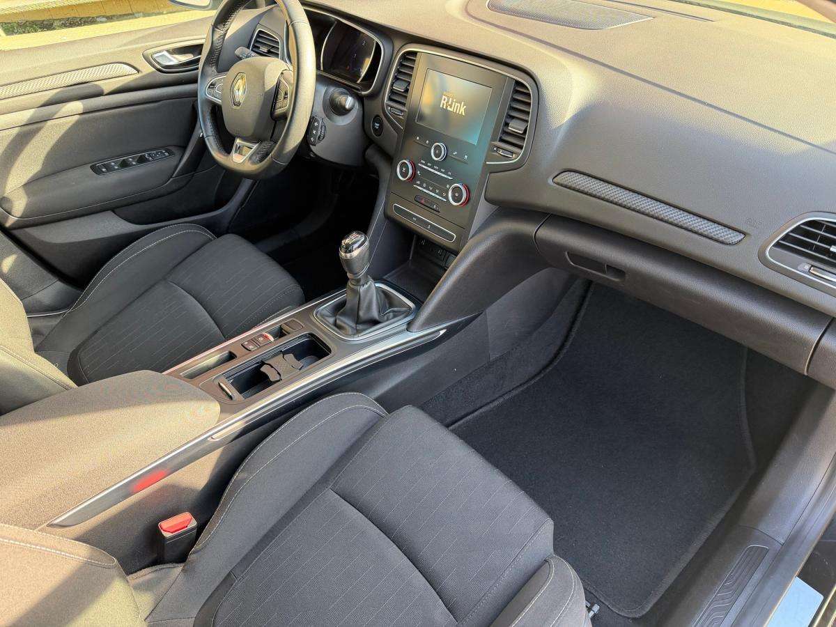 renault-megane-sport-tourer-2021-diesel-1461cc