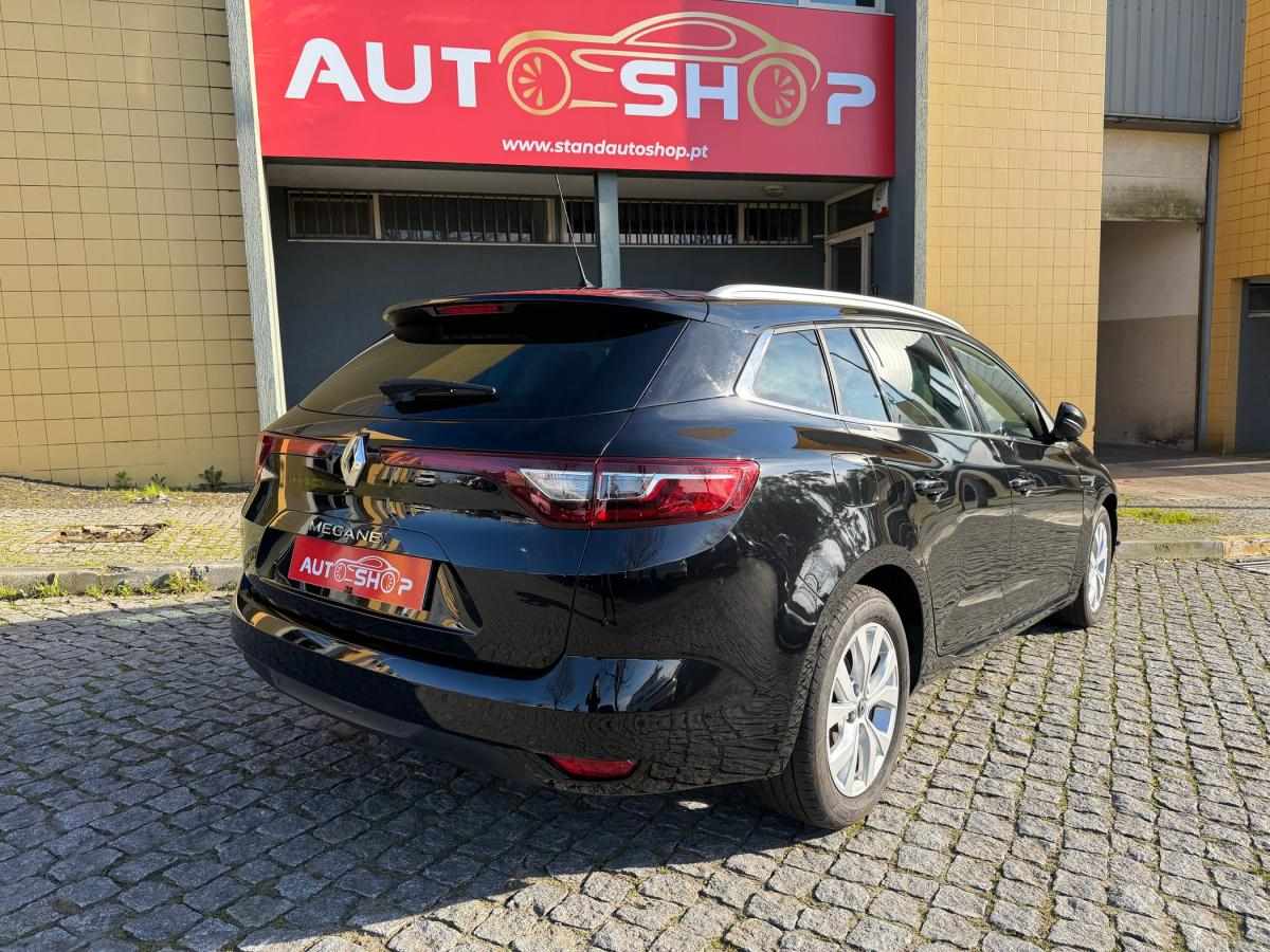 renault-megane-sport-tourer-2021-diesel-1461cc
