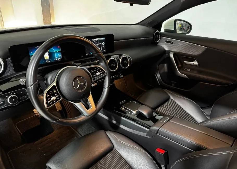 mercedes-benz-classe-a-2020-hibrido-1332cc