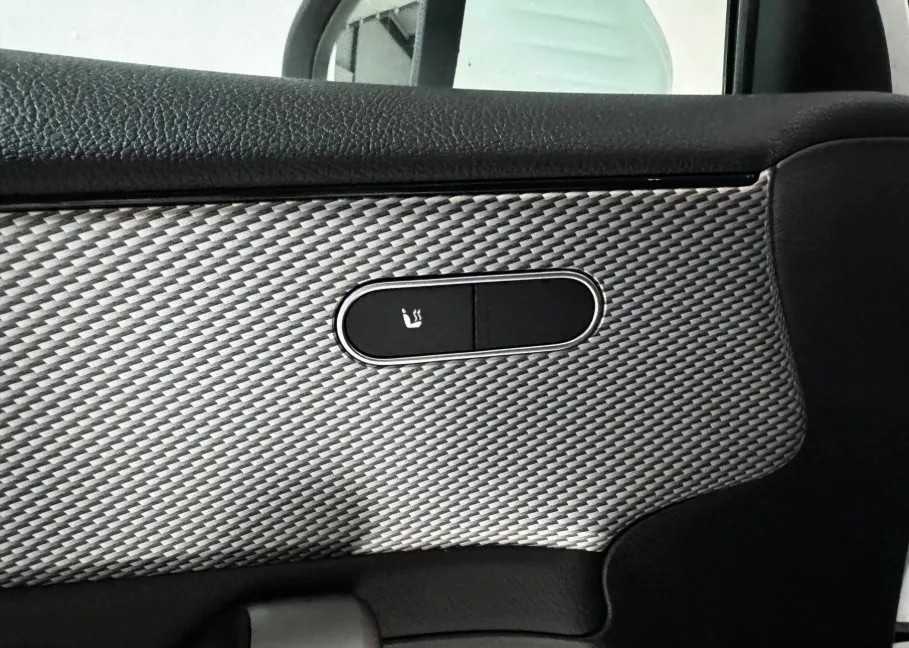 mercedes-benz-classe-a-2020-hibrido-1332cc