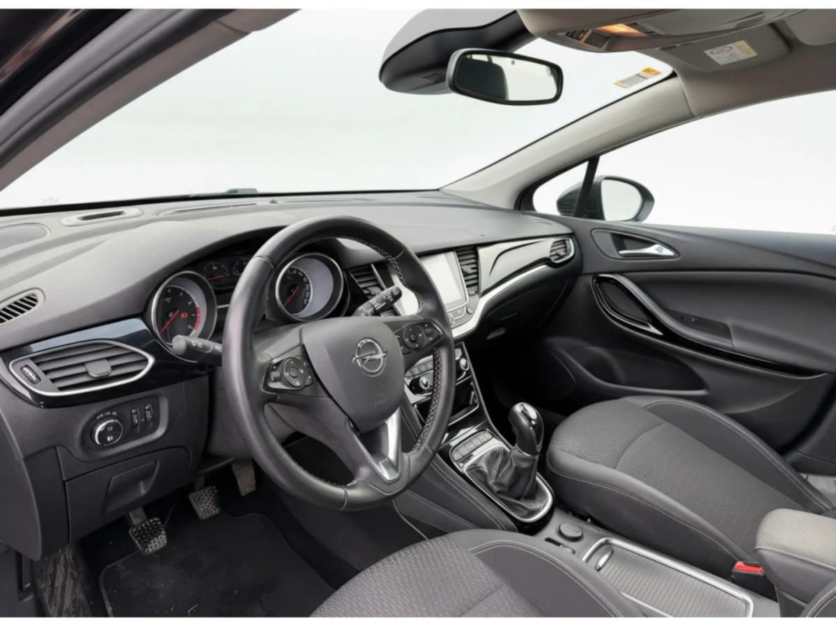 opel-astra-sport-tourer-2018-gasolina-999cc
