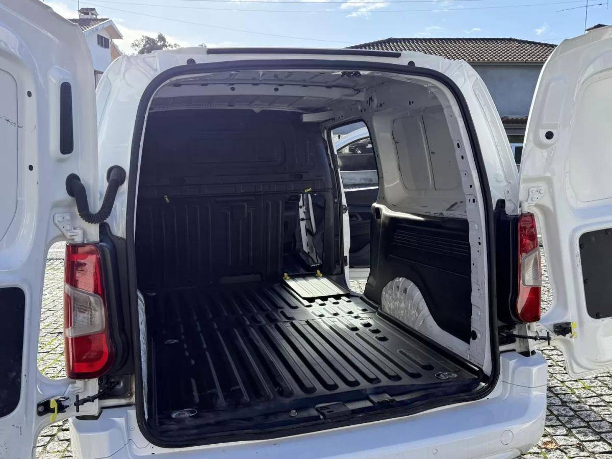 opel-combo-2020-diesel-1499cc