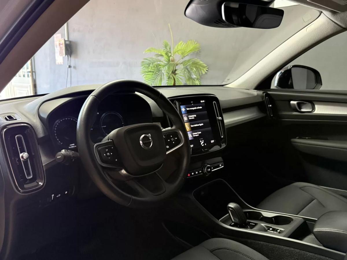 volvo-xc40-2021-hibrido-1477cc