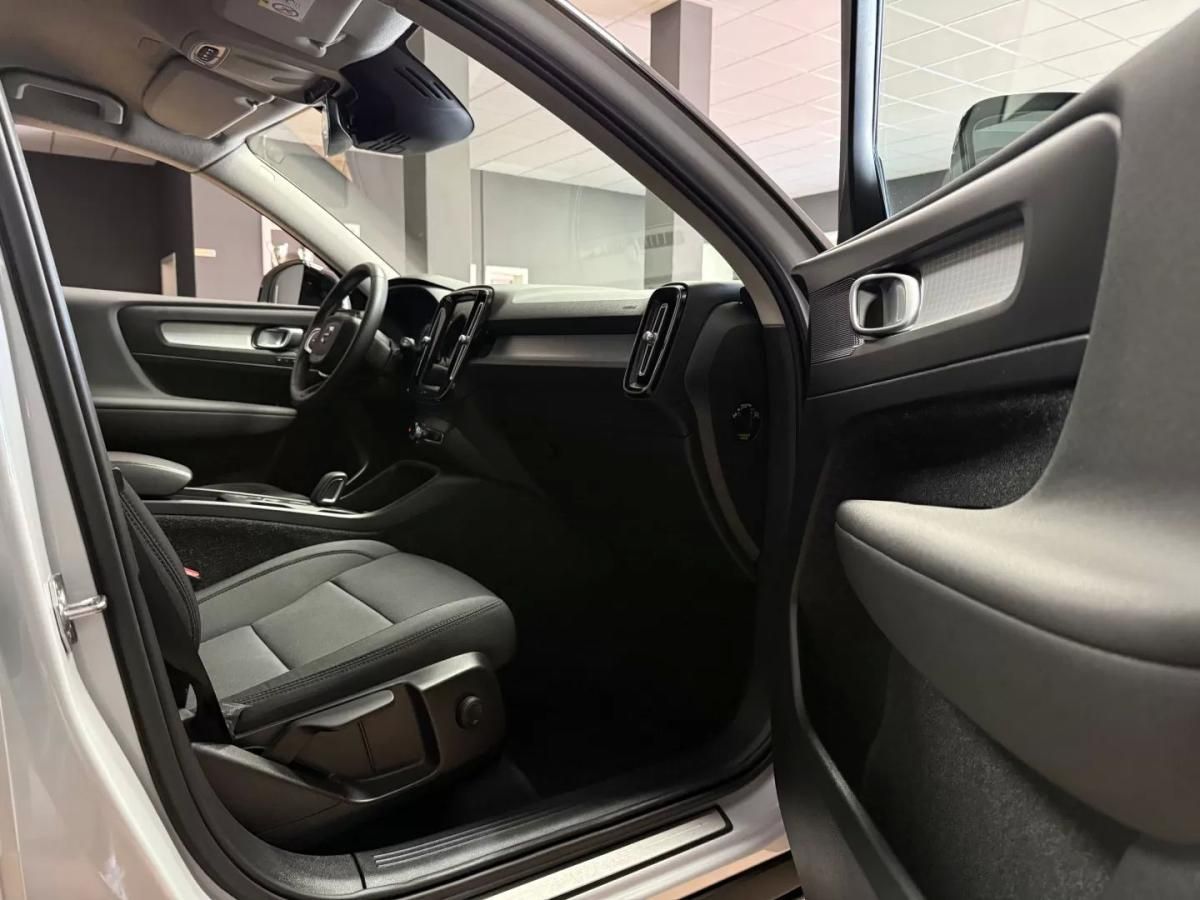 volvo-xc40-2021-hibrido-1477cc