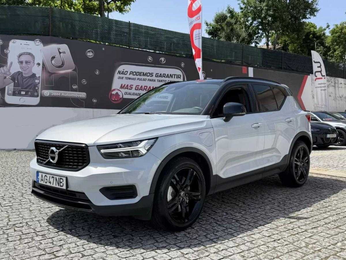 volvo-xc40-2021-hibrido-1477cc