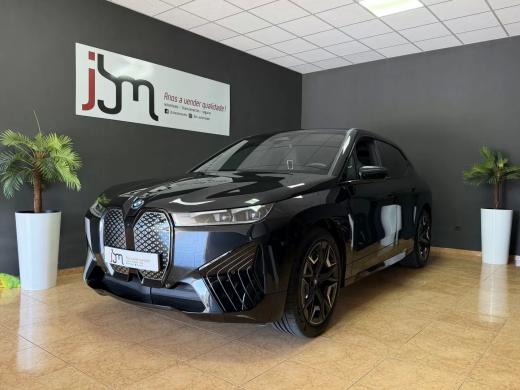 bmw-ix-2023-eletrico-200cc