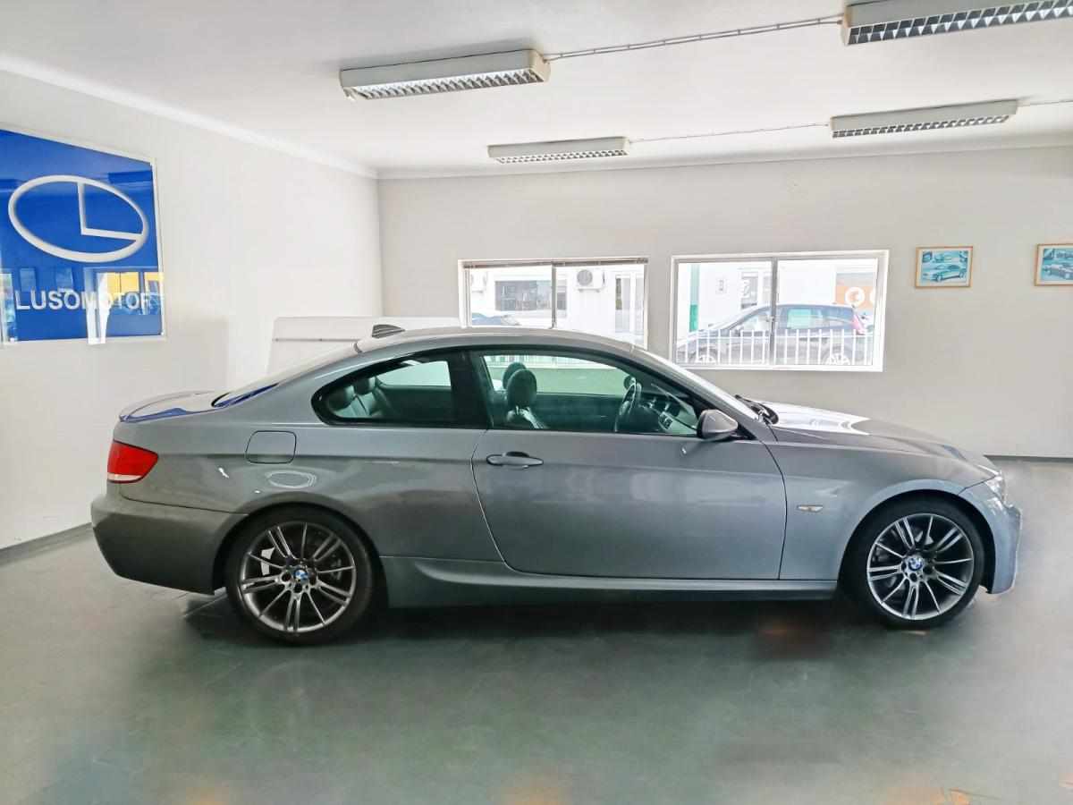 bmw-serie-3-320d-coupe-2010-diesel-1995cc