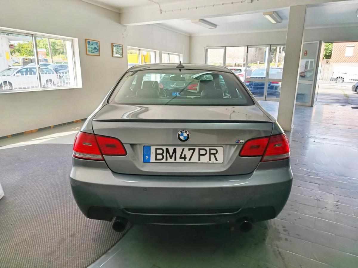 bmw-serie-3-320d-coupe-2010-diesel-1995cc