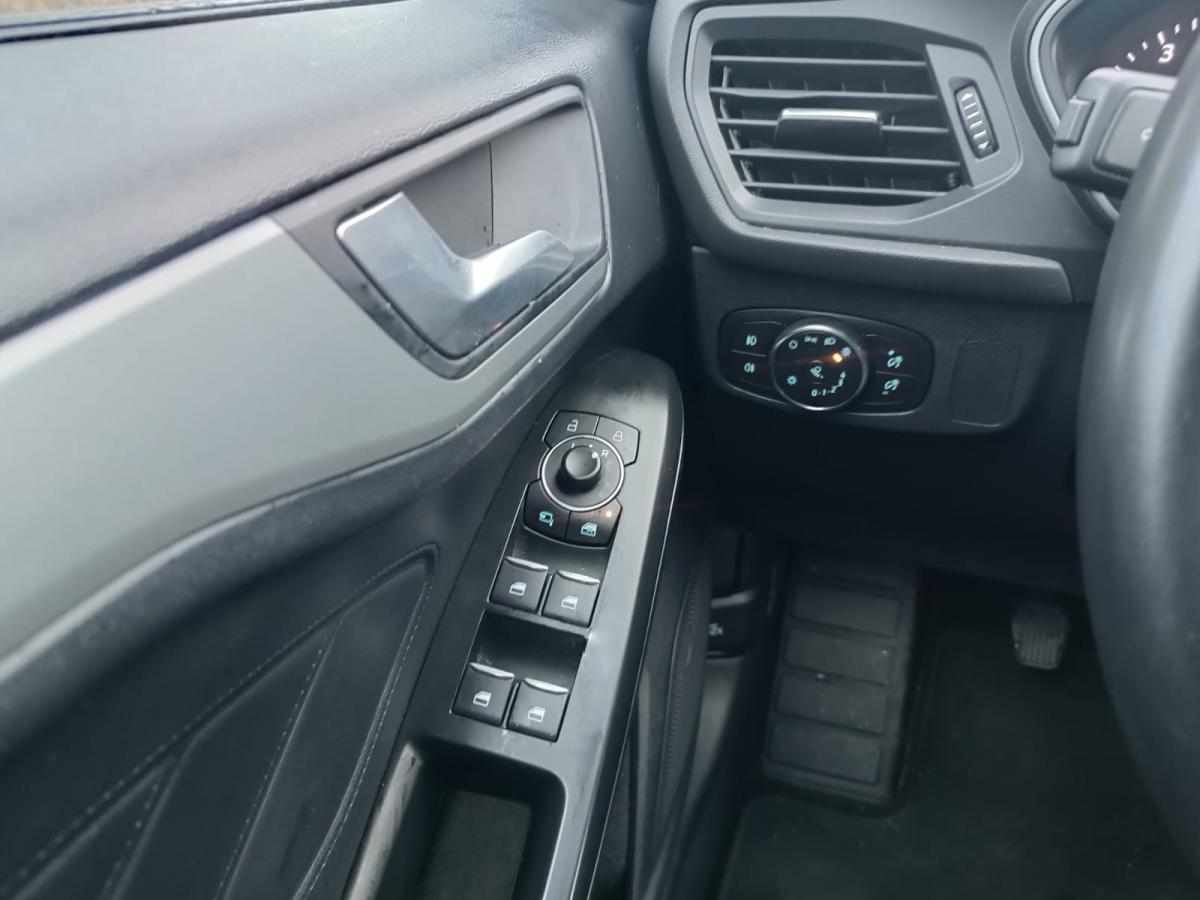 ford-focus-1-0-ecoboost-mild-hybrid-2022-gasolina-999cc