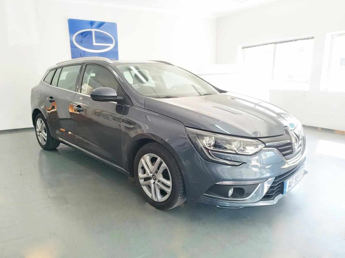 renault-megane-1-5-dci-eco2-2018-diesel-1461cc