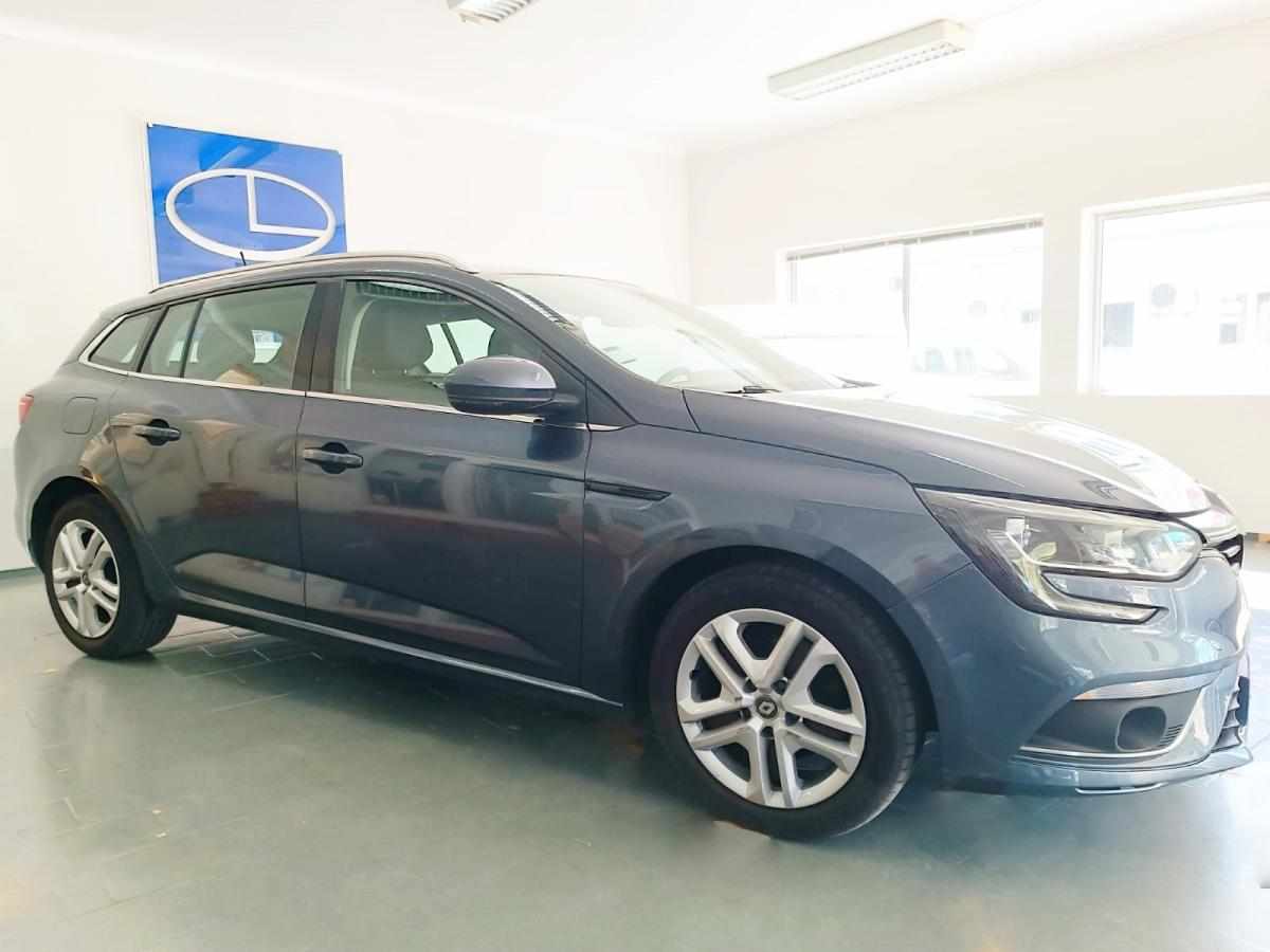 renault-megane-1-5-dci-eco2-2018-diesel-1461cc
