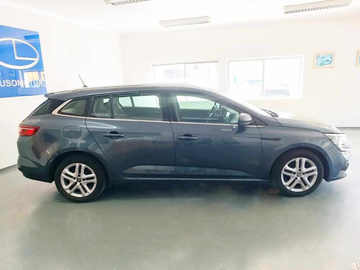 renault-megane-1-5-dci-eco2-2018-diesel-1461cc