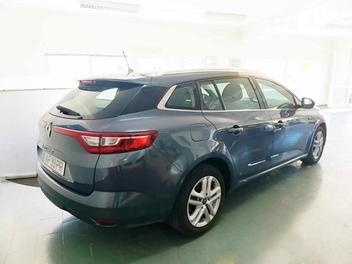 renault-megane-1-5-dci-eco2-2018-diesel-1461cc