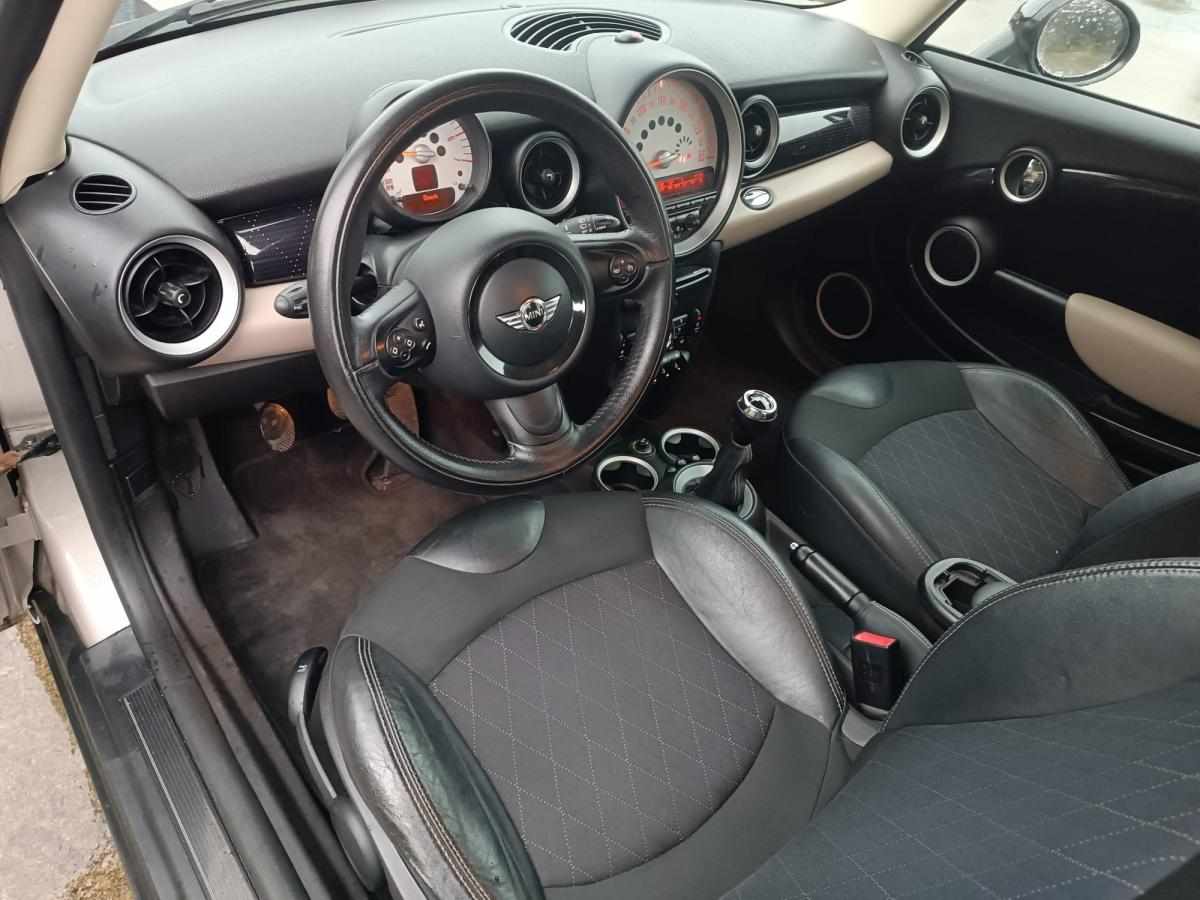 mini-hatch-d-1-6-2014-diesel-1598cc