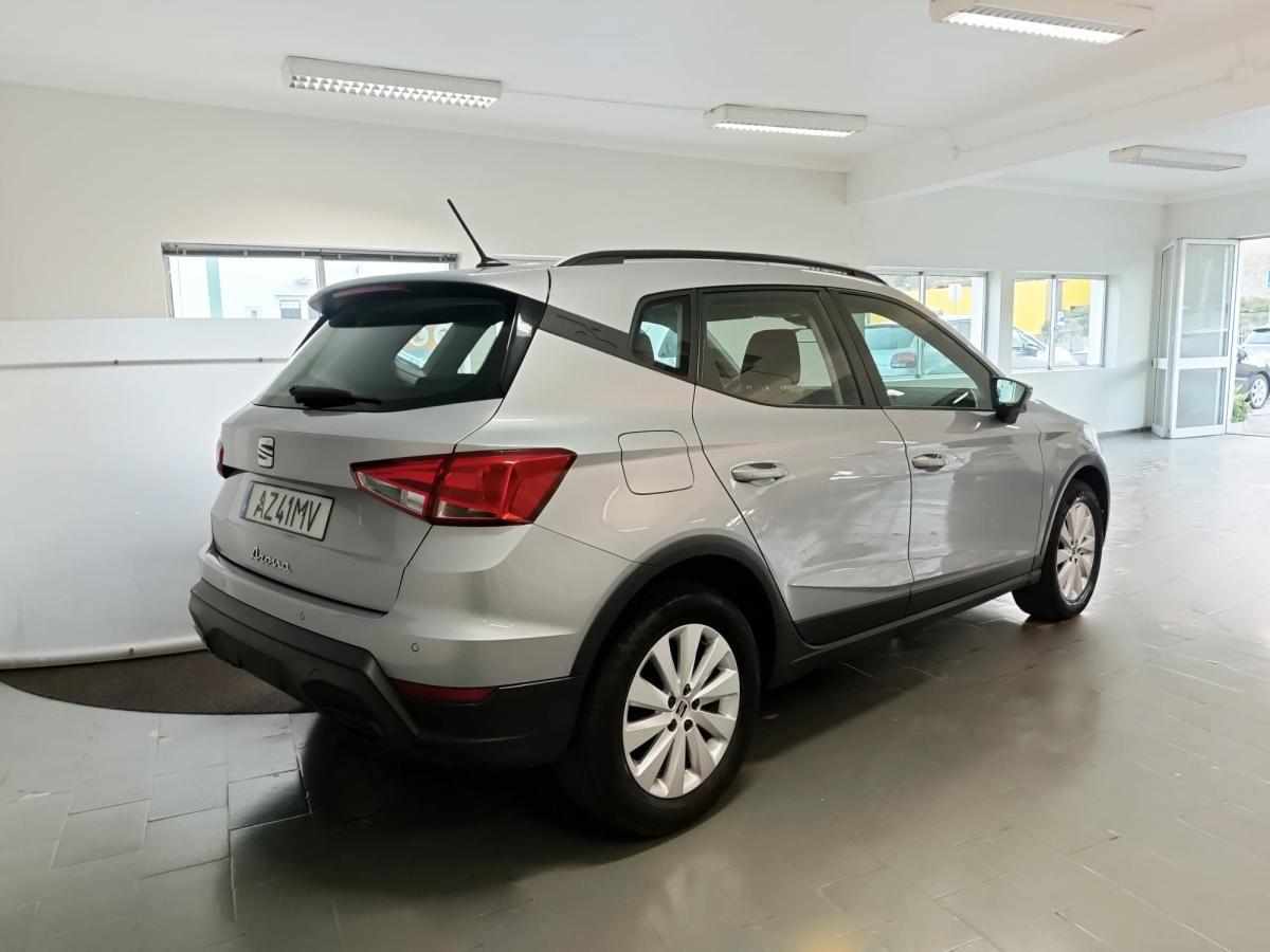 seat-arona-1-0-tsi-2023-gasolina-999cc