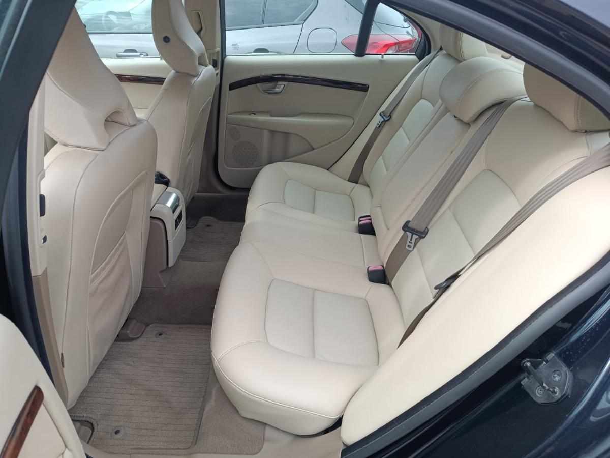 volvo-s80-2-4-d5-2008-diesel-2400cc
