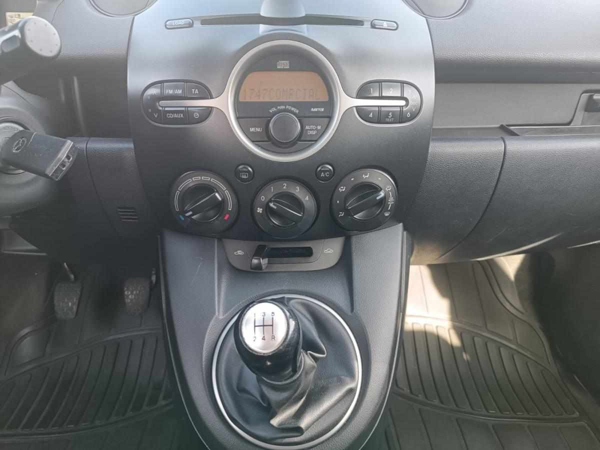 mazda-2-1-3-2010-gasolina-1349cc