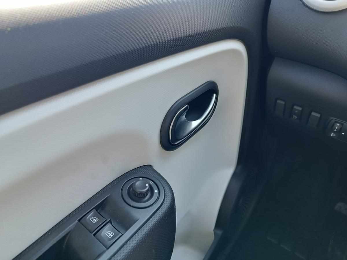 renault-twingo-1-0-sce-2017-gasolina-999cc