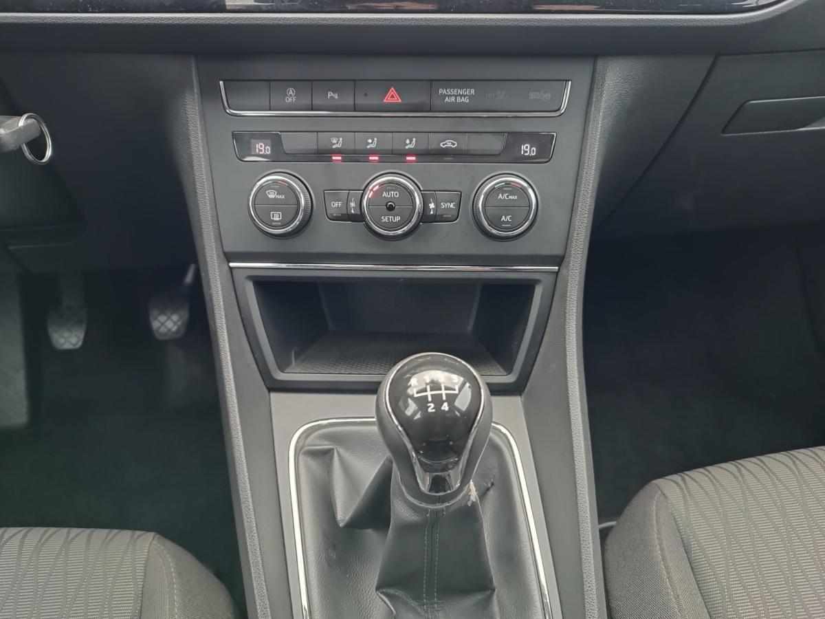 seat-leon-1-6-tdi-ecomotive-2014-diesel-1598cc