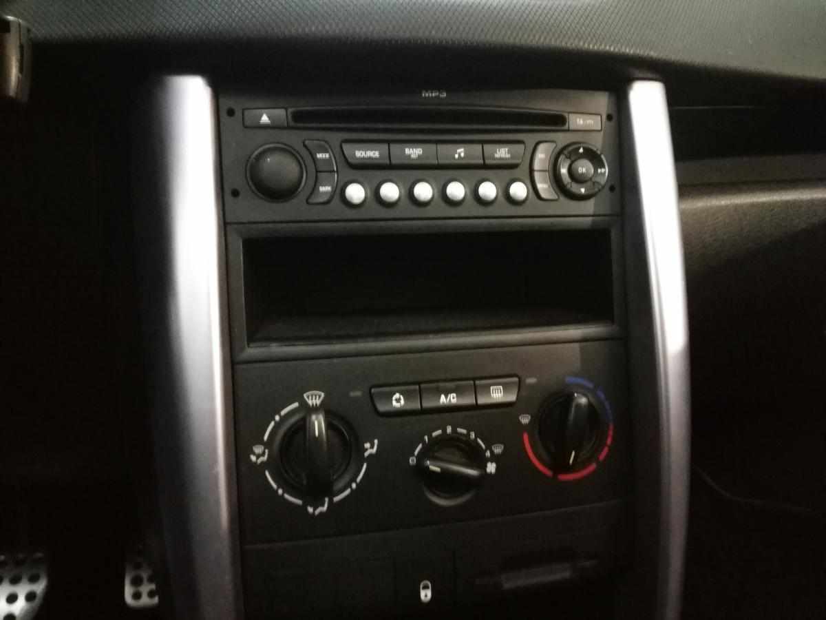 peugeot-207-1-6-hdi-fap-2007-diesel-1560cc