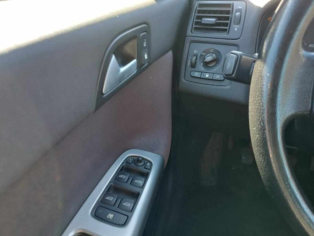 volvo-v50-1-6-d-2006-diesel-1560cc