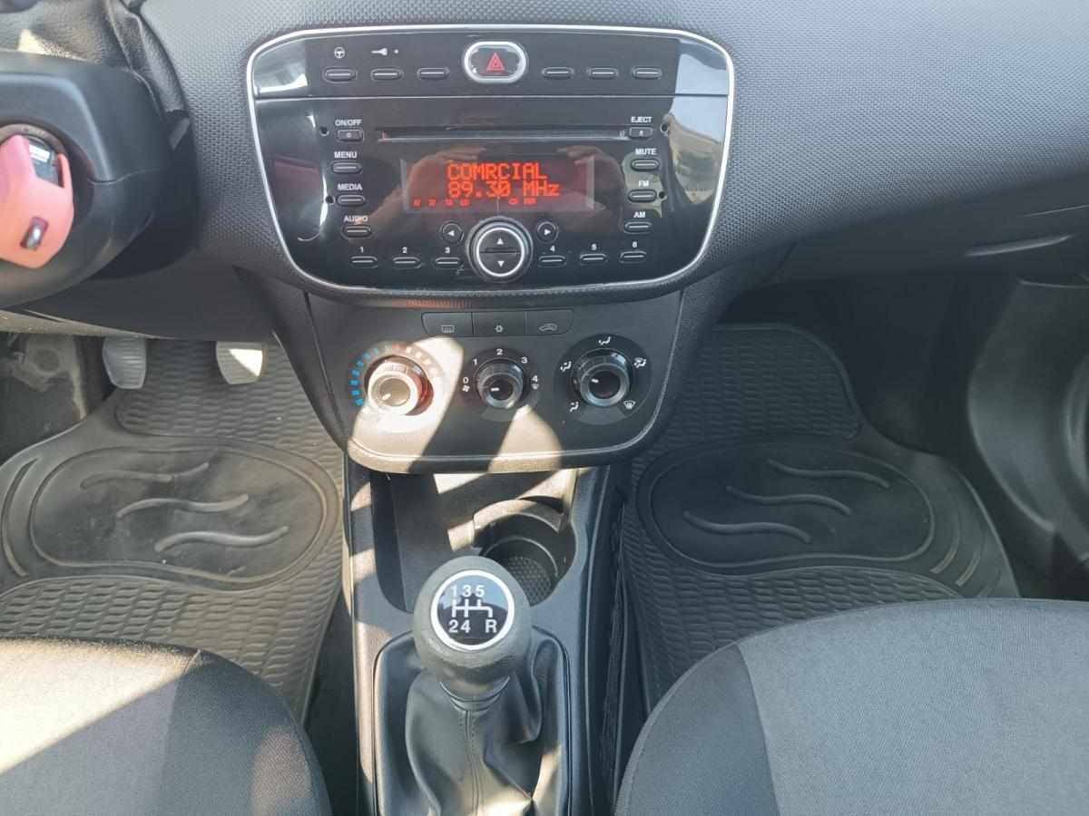 fiat-punto-1-2-ss-2014-gasolina-1242cc