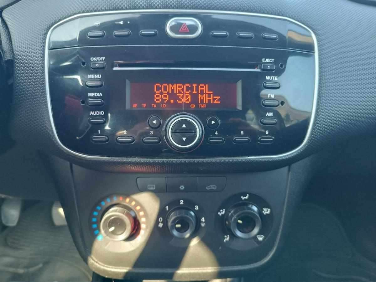 fiat-punto-1-2-ss-2014-gasolina-1242cc