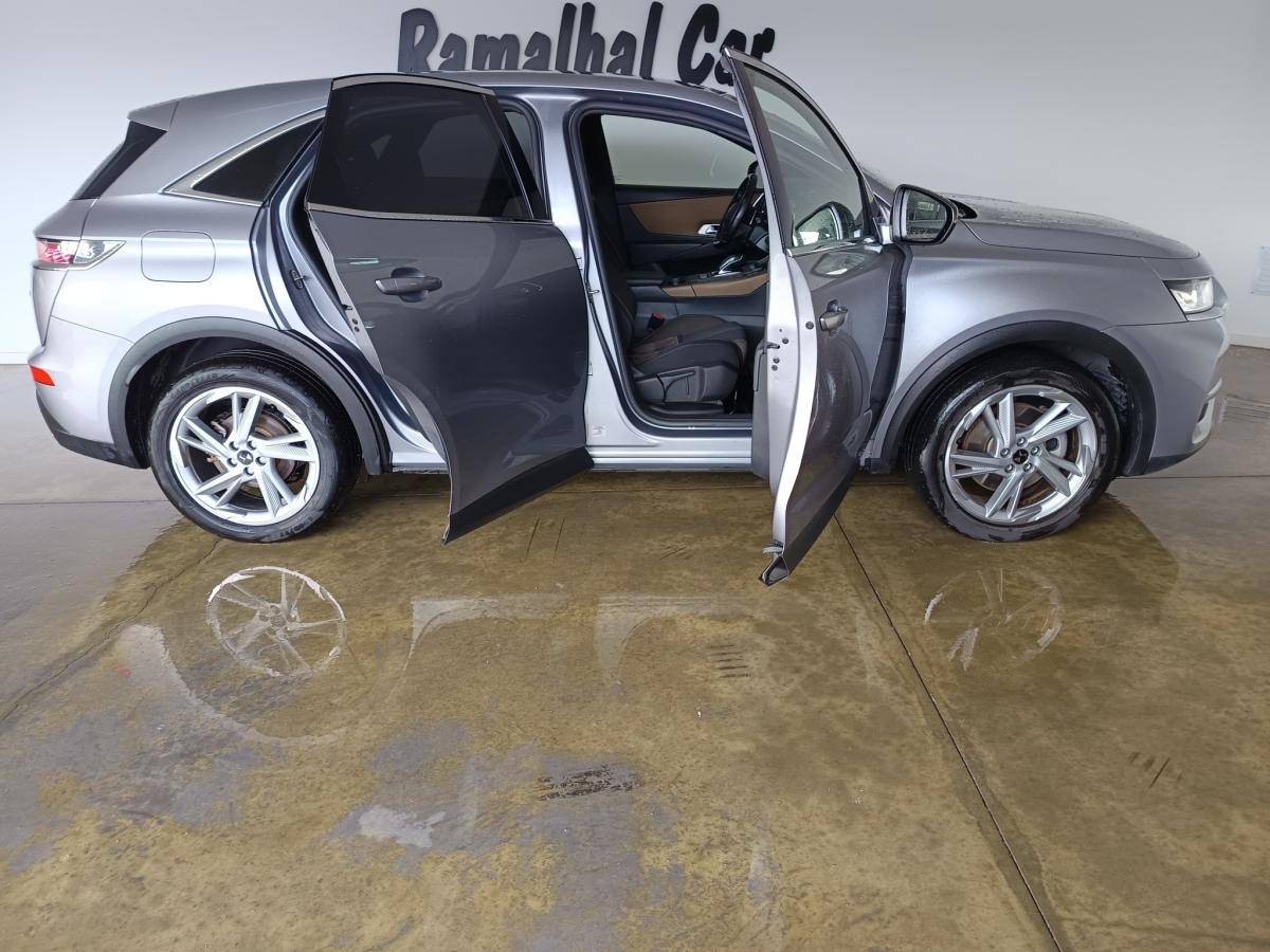 ds-ds-7-crossback-2022-hibrido-a-gasolina-1598cc