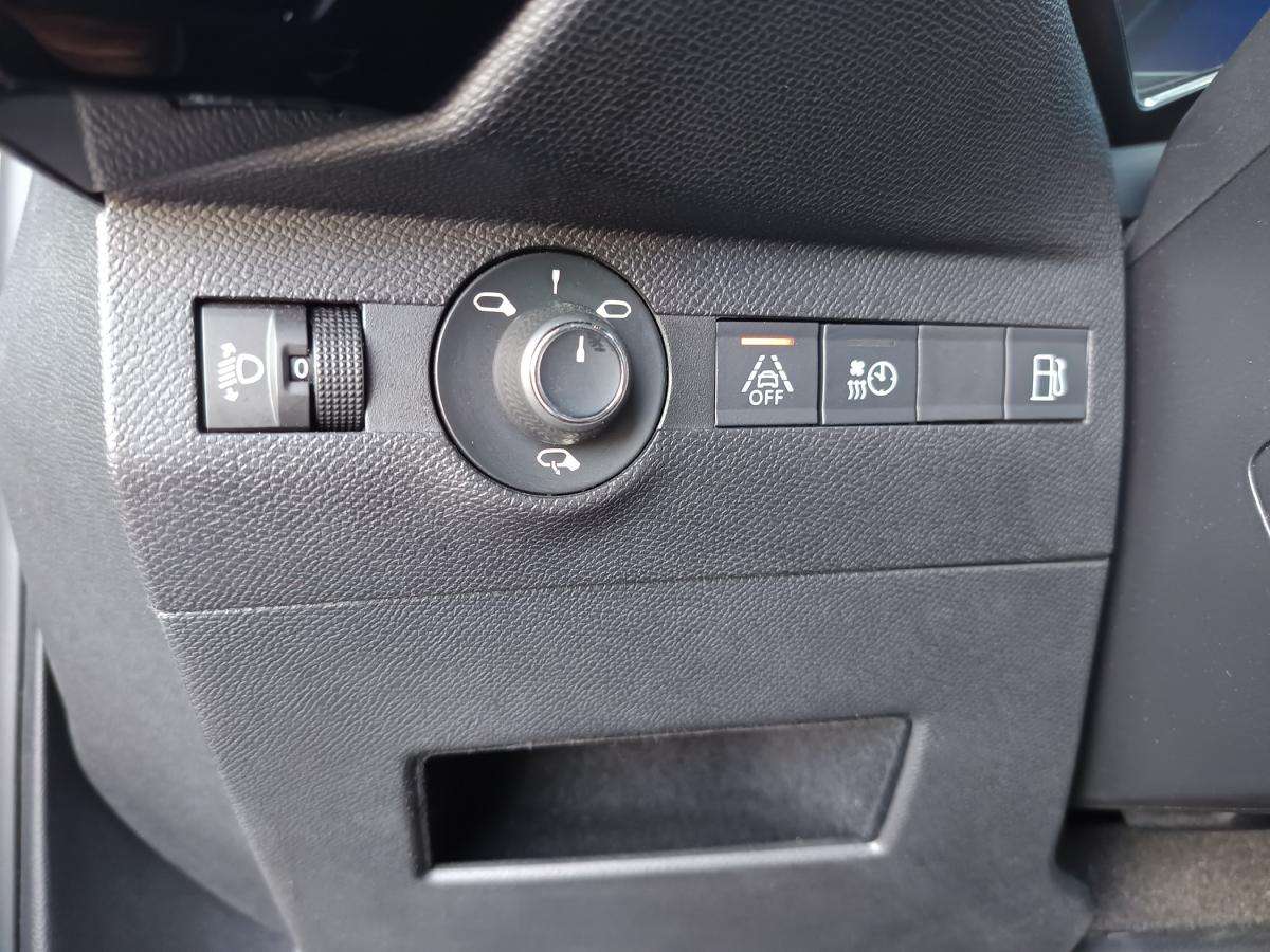 ds-ds-7-crossback-2022-hibrido-a-gasolina-1598cc
