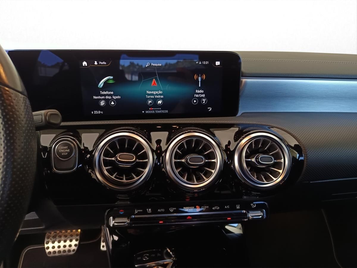 mercedes-benz-classe-a-2022-hibrido-a-gasolina-1332cc
