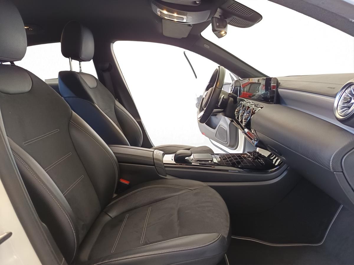 mercedes-benz-classe-a-2022-hibrido-a-gasolina-1332cc