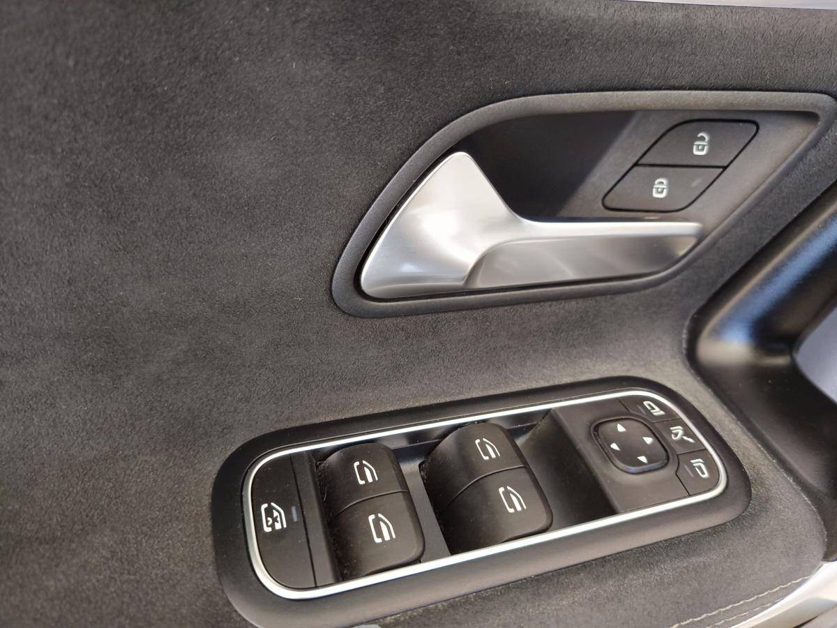 mercedes-benz-classe-a-2022-hibrido-a-gasolina-1332cc