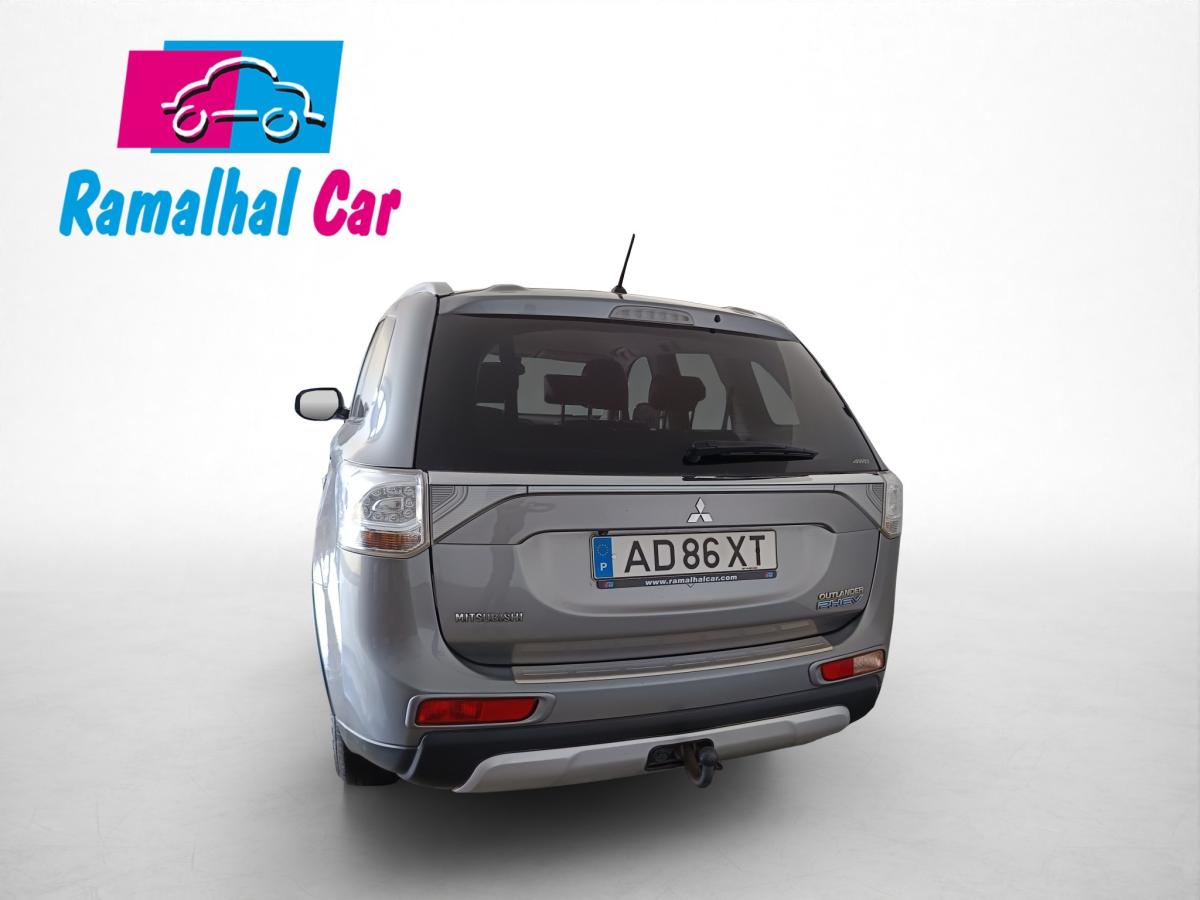 mitsubishi-outlander-2015-hibrido-a-gasolina-1998cc