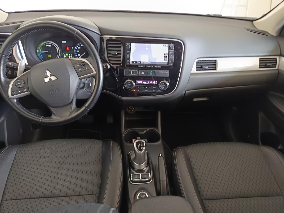 mitsubishi-outlander-2015-hibrido-a-gasolina-1998cc