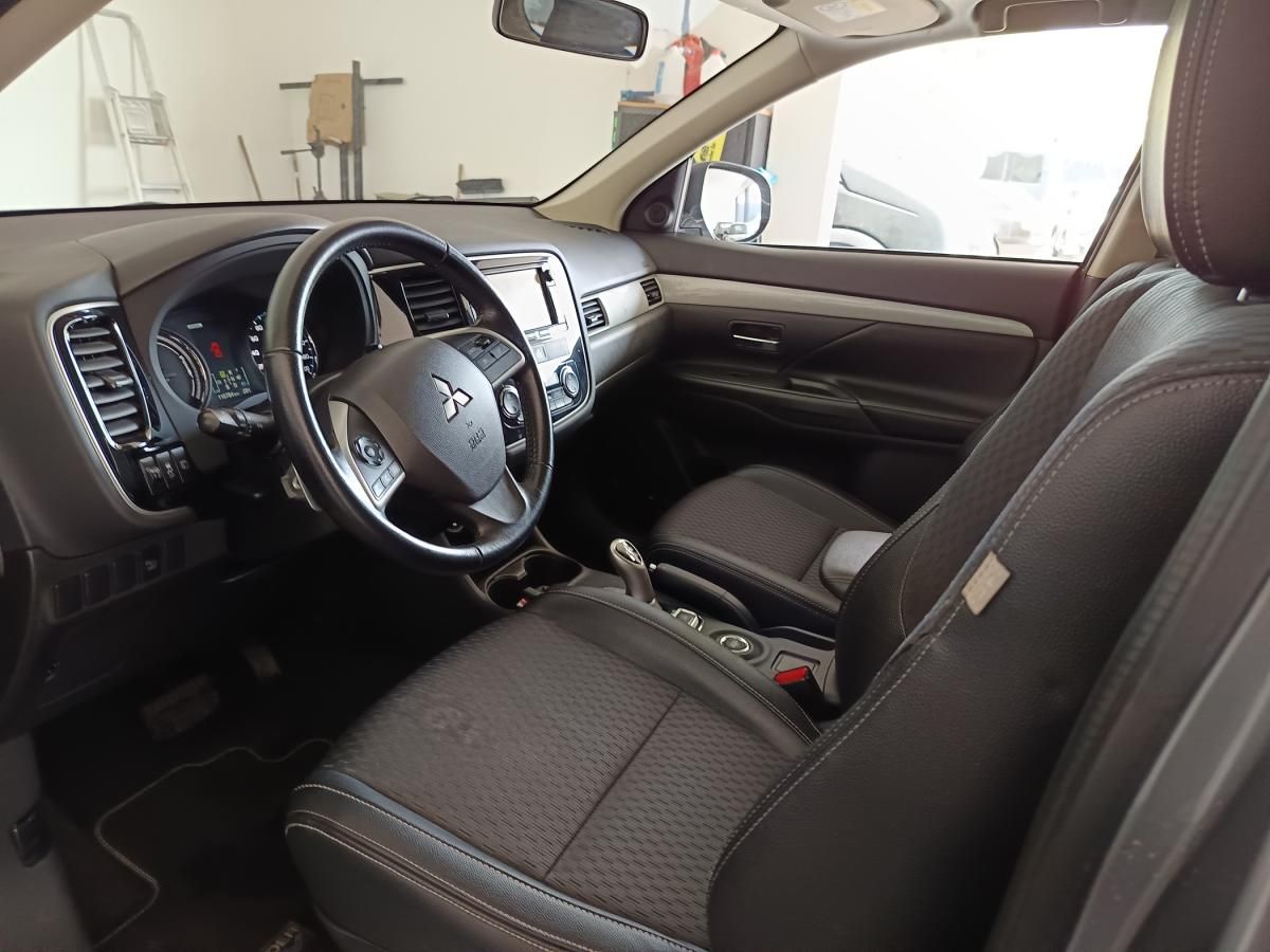 mitsubishi-outlander-2015-hibrido-a-gasolina-1998cc