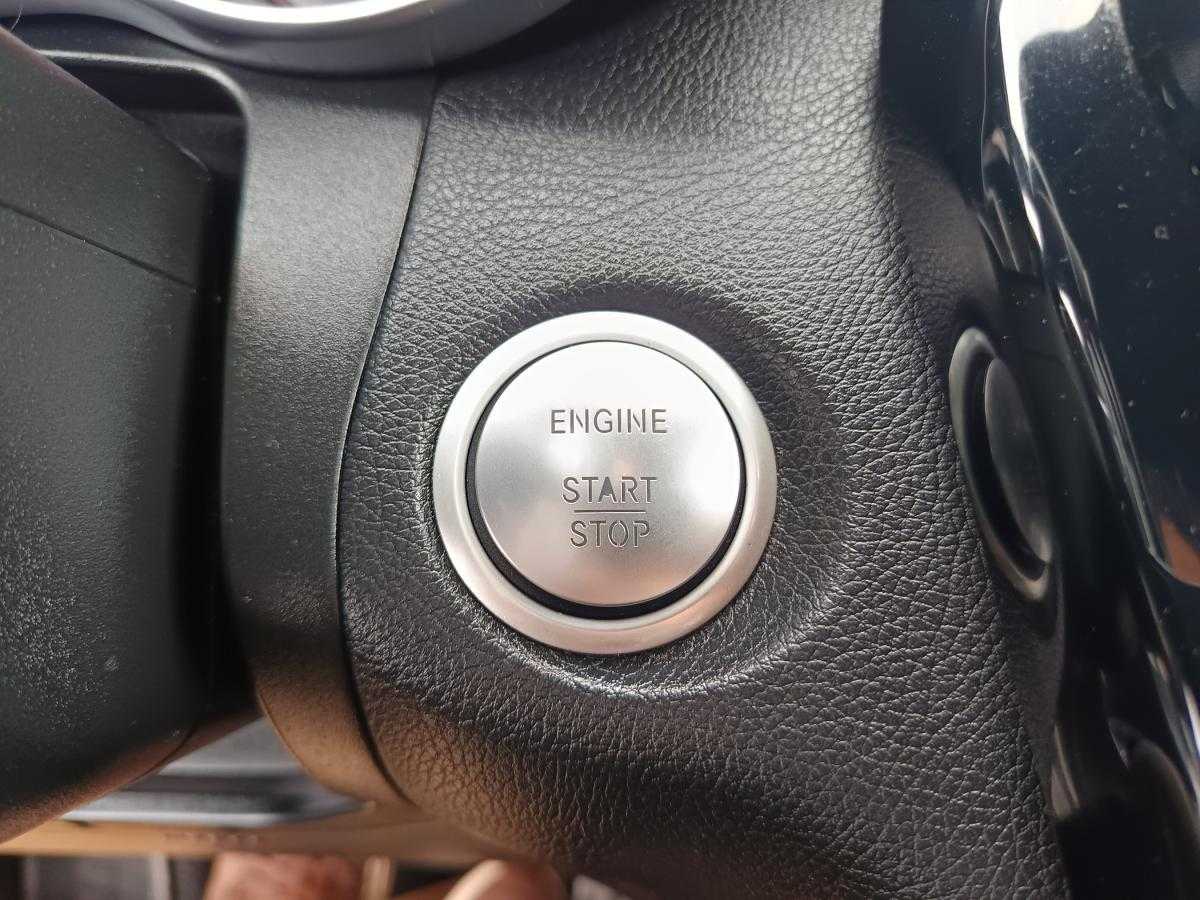 mercedes-benz-glc-2017-diesel-2143cc