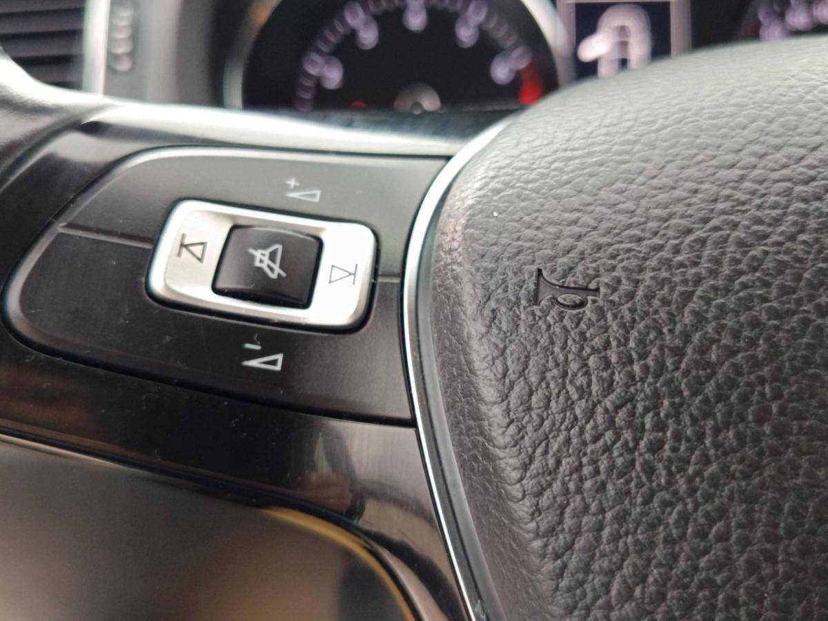 volkswagen-polo-2017-gasolina-999cc