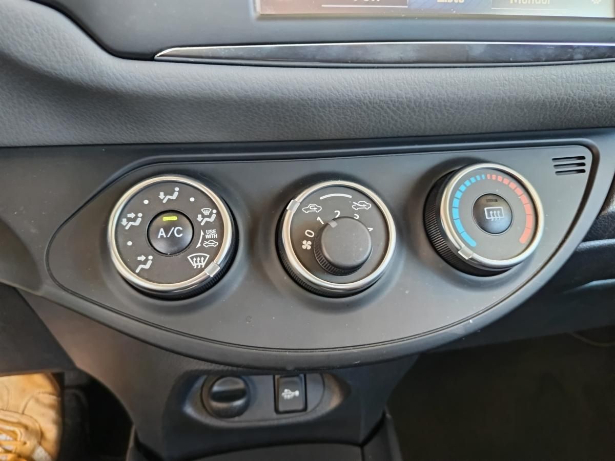 toyota-yaris-2020-gasolina-998cc