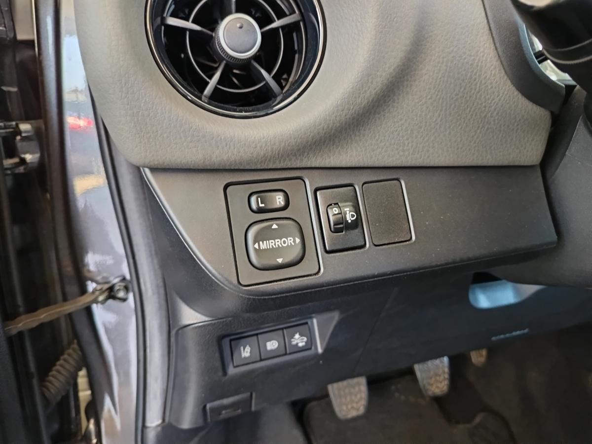 toyota-yaris-2020-gasolina-998cc