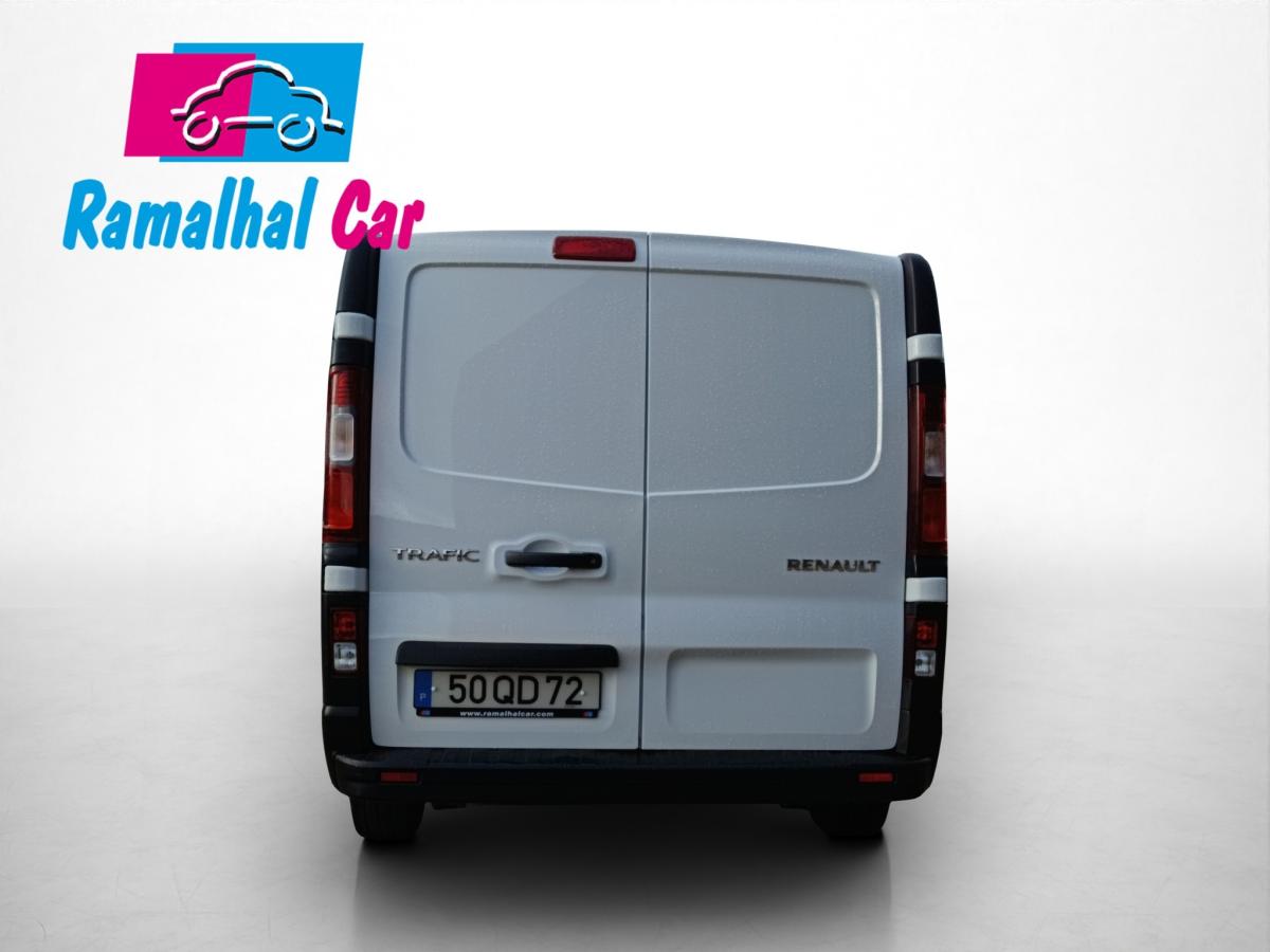 renault-trafic-2015-diesel-1598cc