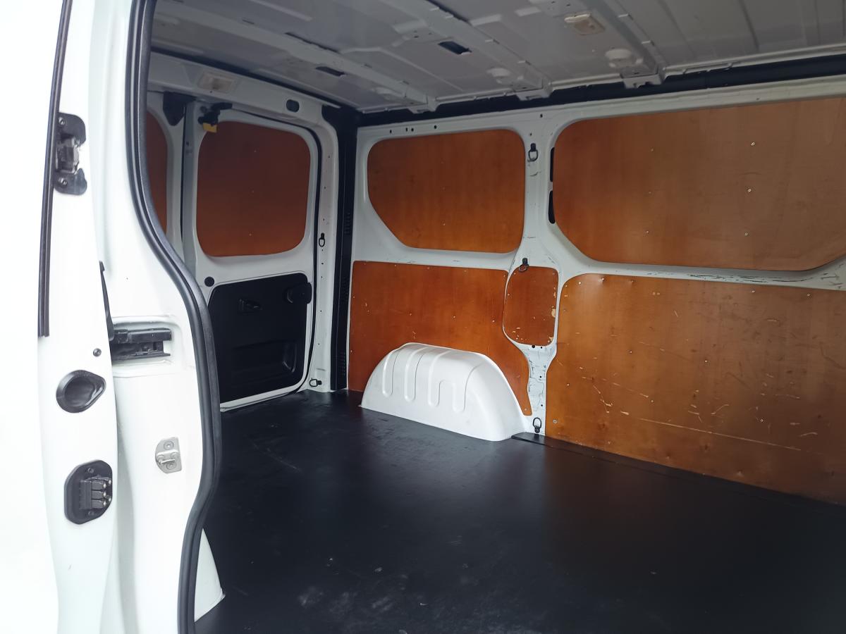 renault-trafic-2015-diesel-1598cc