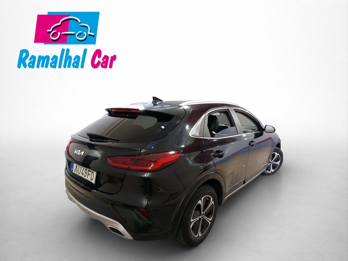 kia-xceed-2022-hibrido-a-gasolina-1580cc
