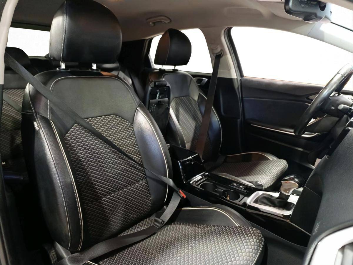 kia-xceed-2022-hibrido-a-gasolina-1580cc