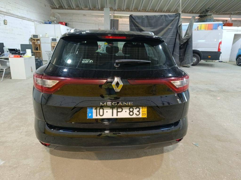 renault-megane-sport-tourer-2017-diesel-1461cc