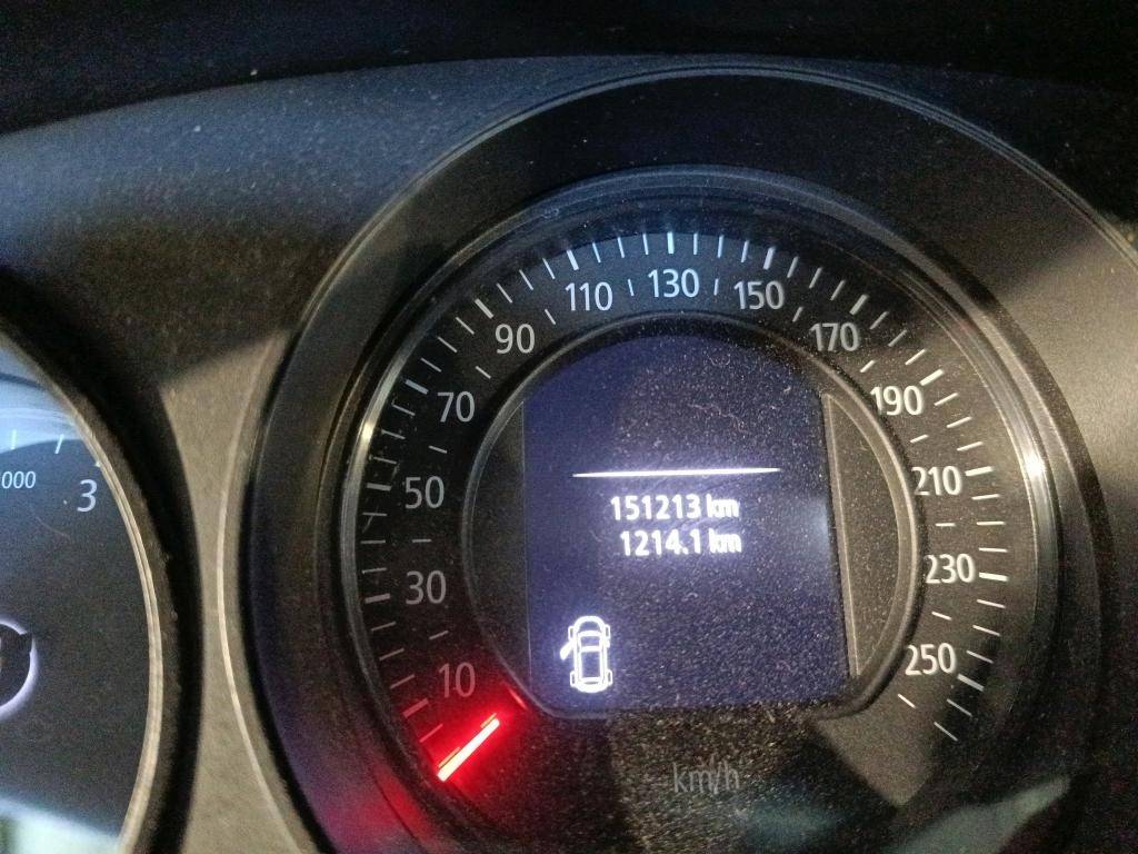 renault-megane-sport-tourer-2017-diesel-1461cc