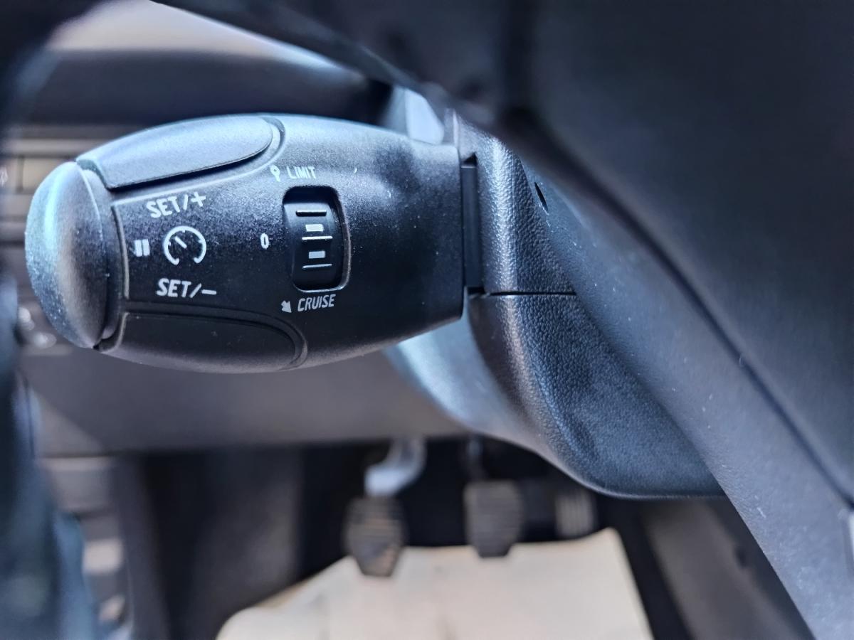 peugeot-208-2019-diesel-1499cc